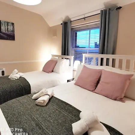 Very 1bed New Refurbish 公寓 *